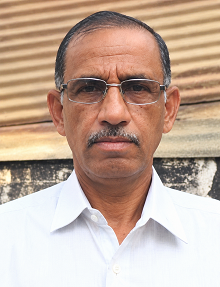 श्री . श्रीधर दादाजी नहाते 